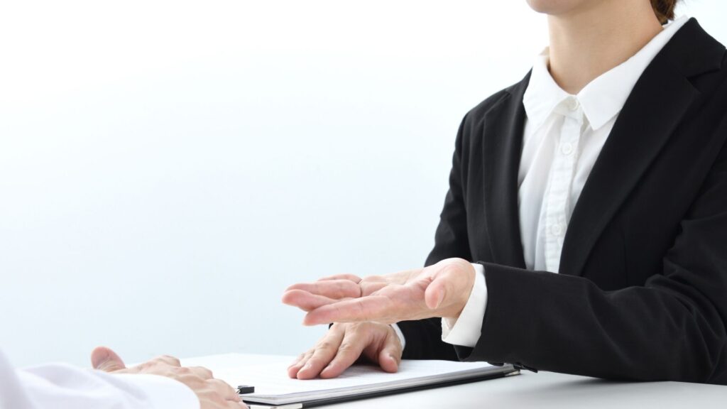 タクシー運転手への転職はどこに相談する？失敗しない相談先の選び方と準備について